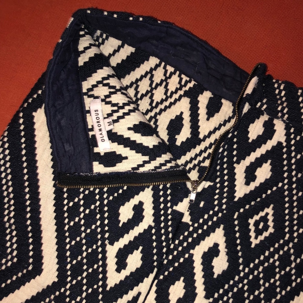 Aztec mini skirt - Picture 2 of 2